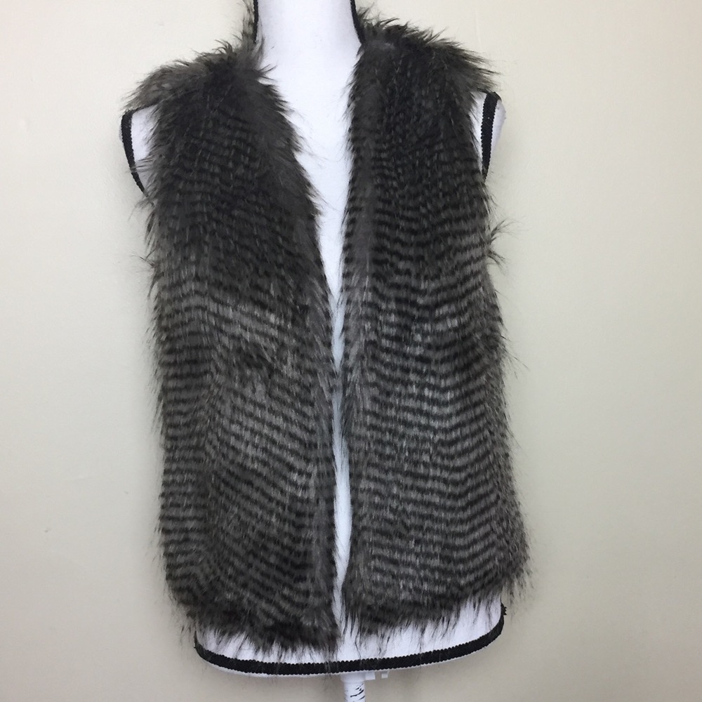 JustFab Medium Faux Fur Striped Brown Vest
